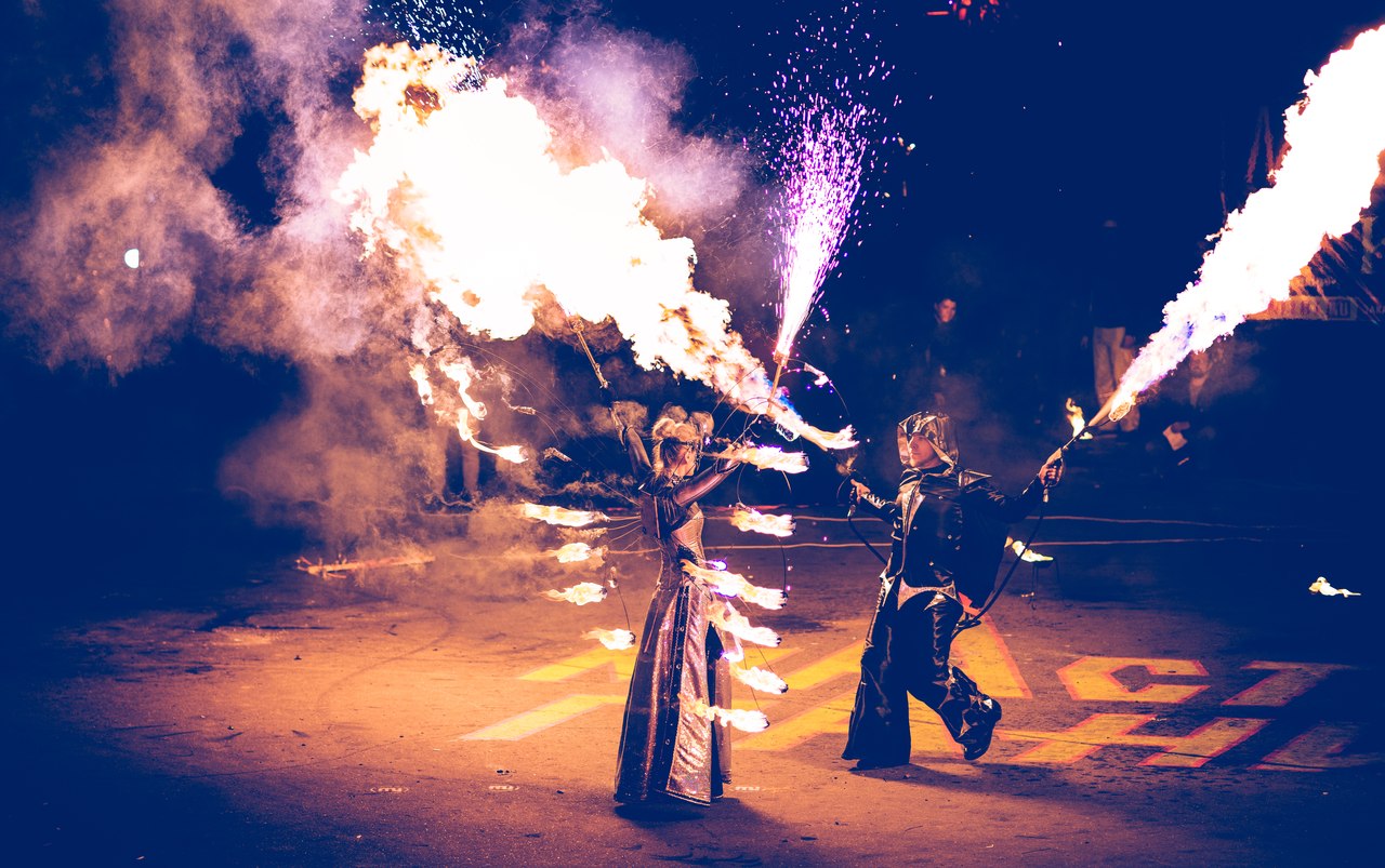 Световое пиротехническое огненное шоу