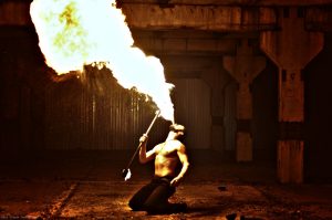 Шоу с огнем на праздник